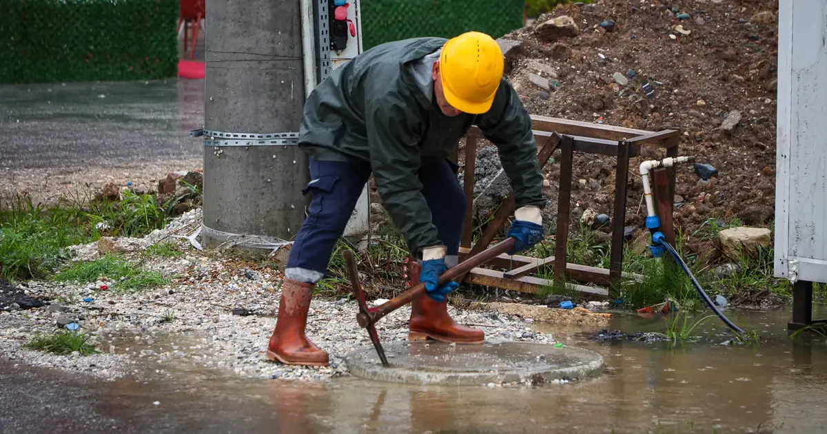 Sakarya'da sağanak yağışın izleri siliniyor