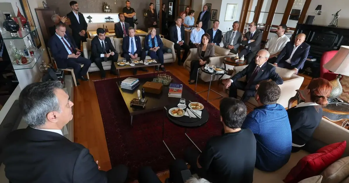 Kılıçdaroğlu’ndan Mersin’de ziyaretler