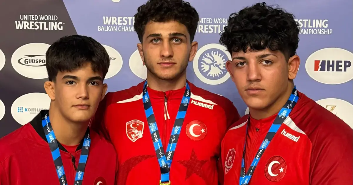 Bursalı güreşçiler Hırvatistan'dan 3 madalyayla döndü