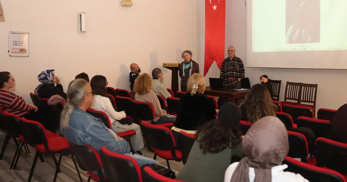 Bursa Osmangazi’de temel fotoğrafçılık eğitimi - Eğitim Haberleri
