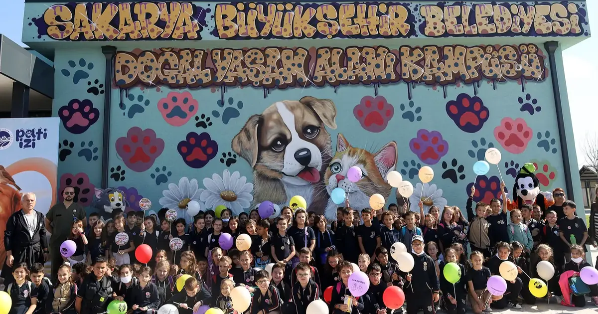 Sakarya'da çocuklar sokak hayvanlarıyla buluştu - Gündem Haberleri