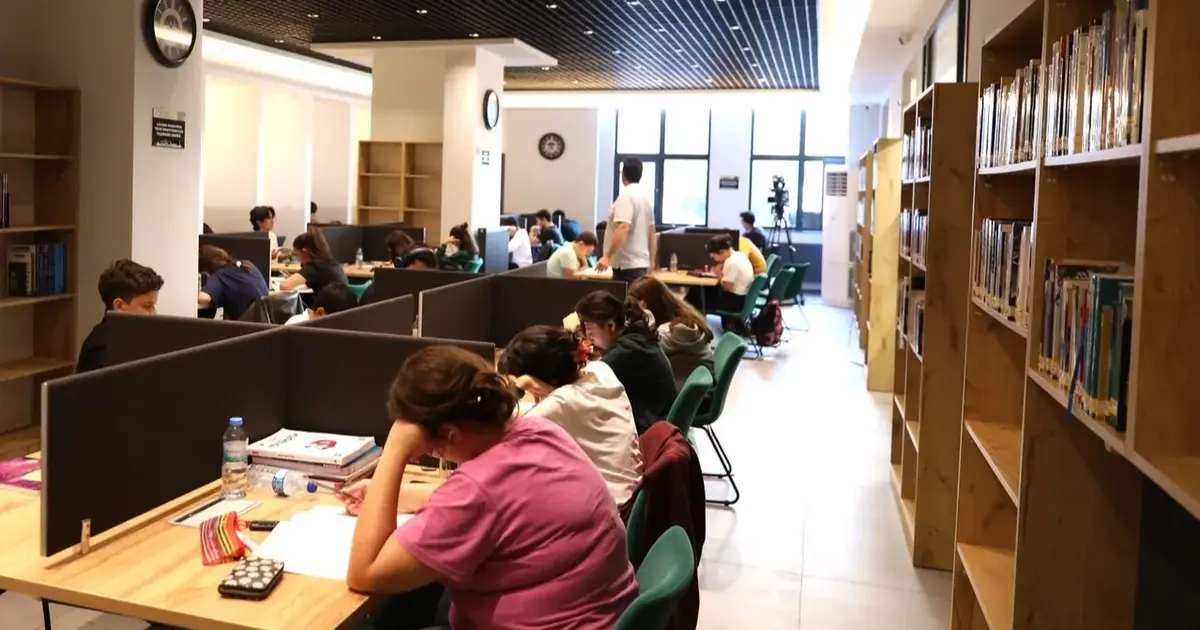 Kayseri Melikgazi'nin Akıl Küpü Kütüphaneleri dolup taşıyor - Gündem Haberleri