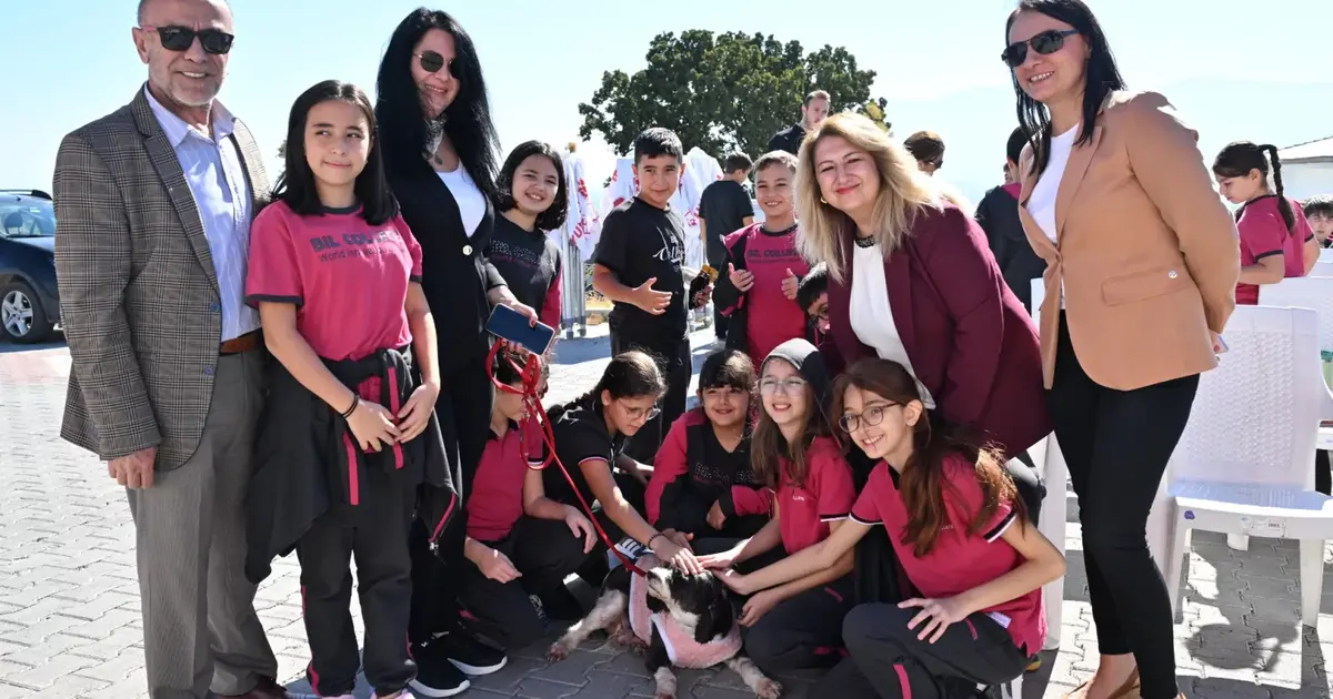 Manisa'da farklı kuşaklara hayvan sevgisi aşılandı