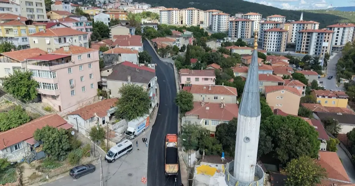 Maltepe’de asfalt seferberliği devam ediyor
