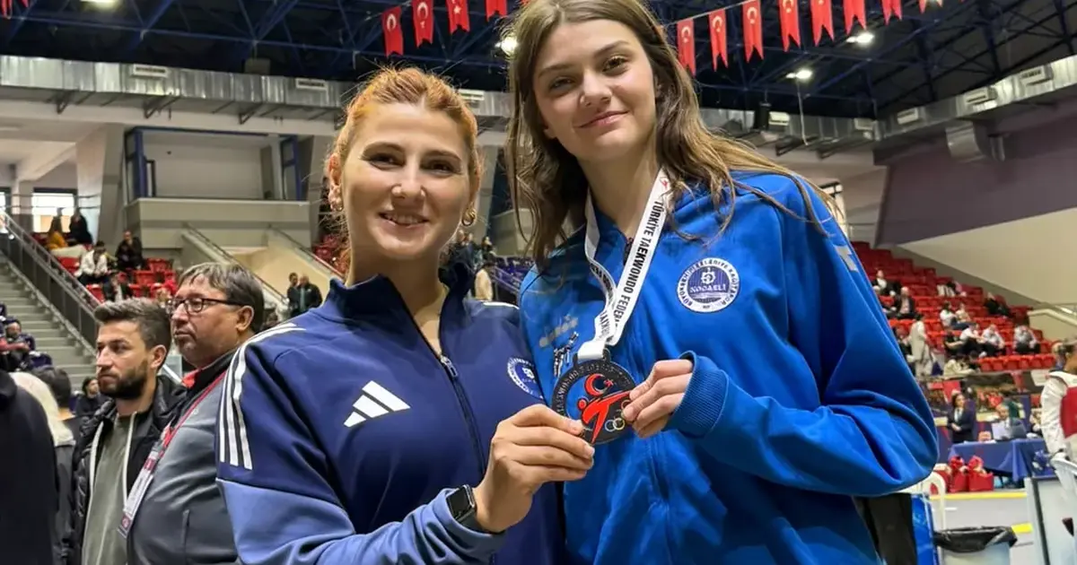 Genç taekwondocu Ceylinnaz Durmaz’dan büyük başarı