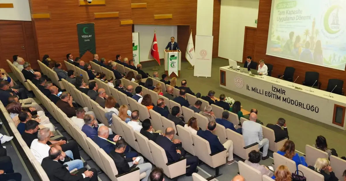 İzmir’de Yeşilay Sağlıklı Yaşam Ligi’nin yeni dönem koordinasyonu yapıldı