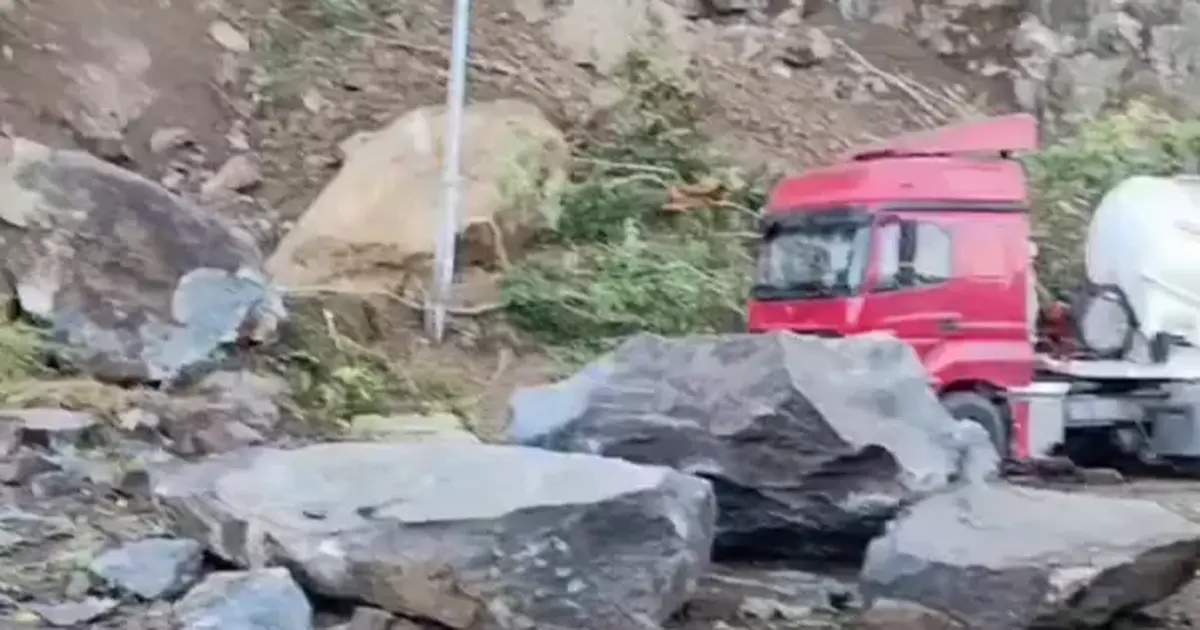 Artvin Hopa’da heyelan: 1 ölü