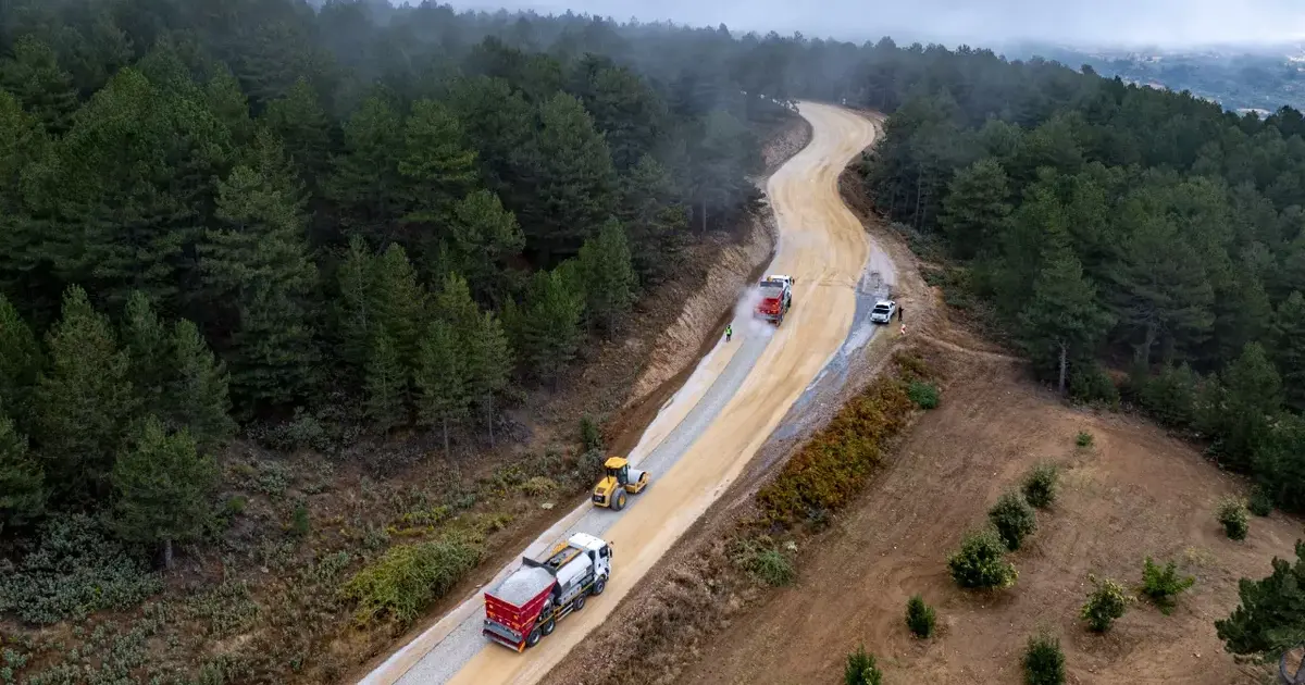 Manisa Demirci Söğütçük’te 11 kilometrelik yol için çalışma başladı