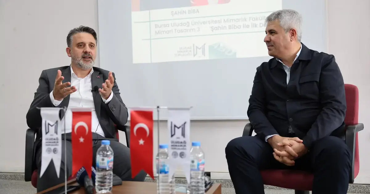 Bursa Büyükşehir Başkan Vekili Biba'dan gençlere tavsiye