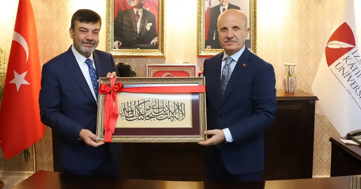 YÖK Başkanı Prof. Dr. Özvar'dan İzmir Kâtip Çelebi'ye ziyaret