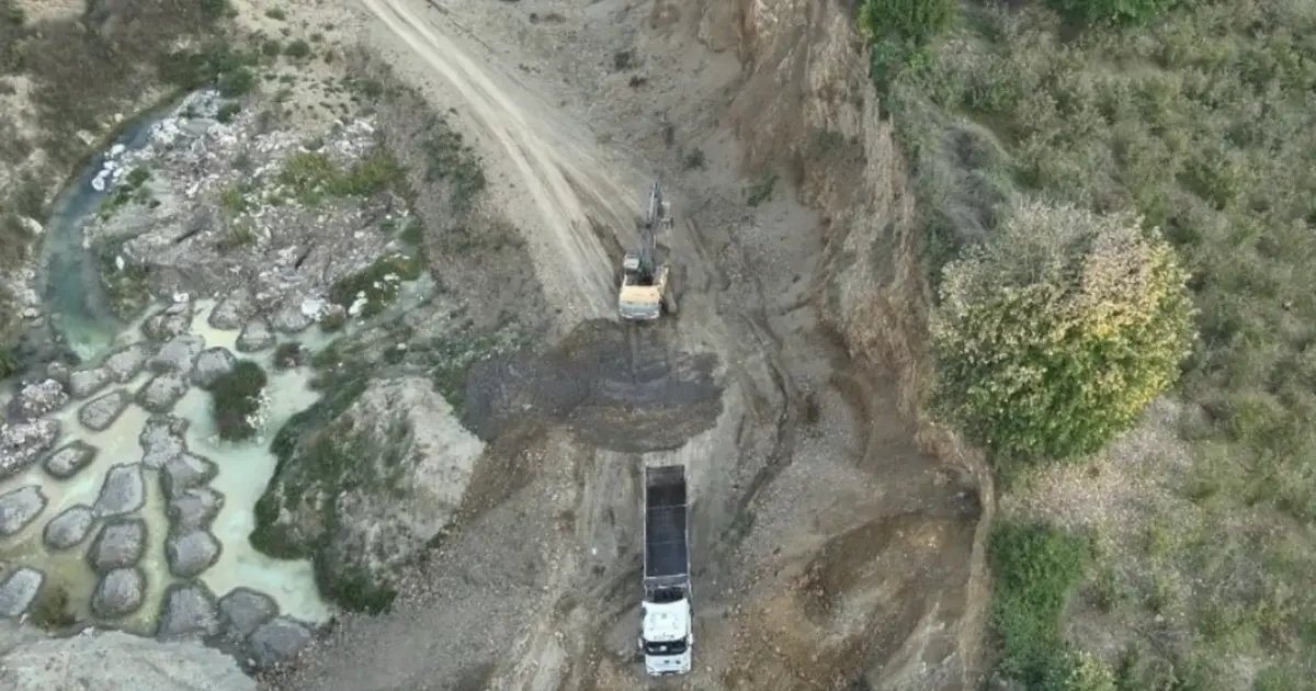 Düzce’de kaçak atık dökümüne suçüstü!