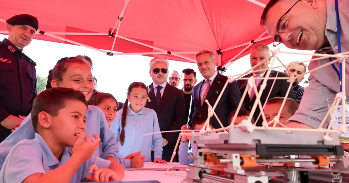 Sakarya'da köy okullarında bilim rüzgarı esti