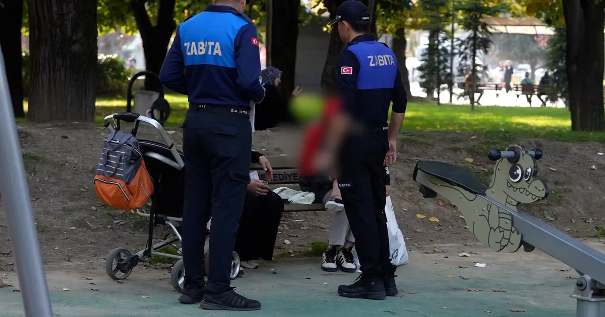 Düzce’de yere atılan izmarite para cezası