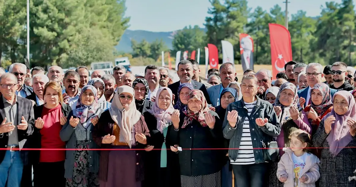 Gülbağlık yolu ulaşıma açıldı, gönüller birleşti