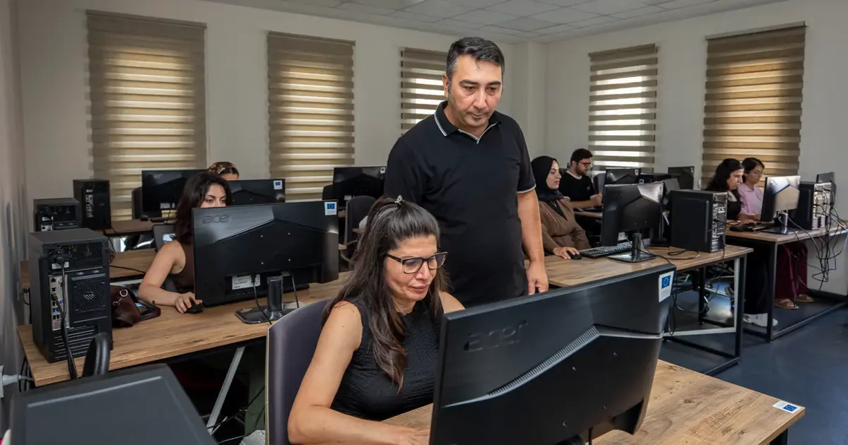 Bilgisayar işletmenliği kursu ile iş arayanlar bir adım önde - Gündem Haberleri