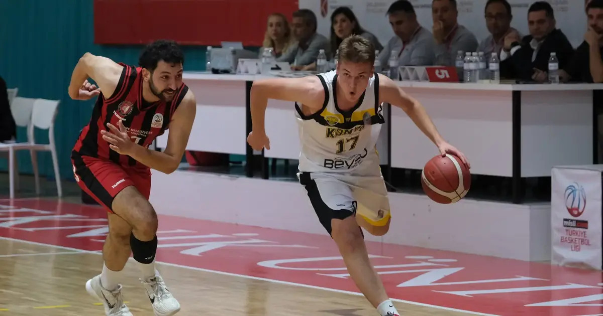 Konya, Türkiye Basketbol 2. Ligi’ne galibiyetle başladı