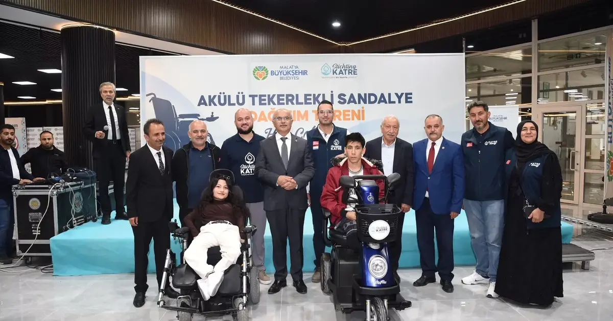 Malatya’da 80 akülü tekerlekli sandalye ihtiyaç sahiplerine teslim edildi