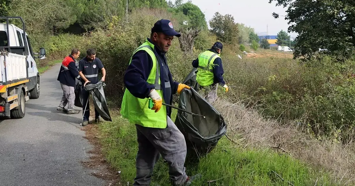İstanbul Maltepe'de kapsamlı temizlik çalışması