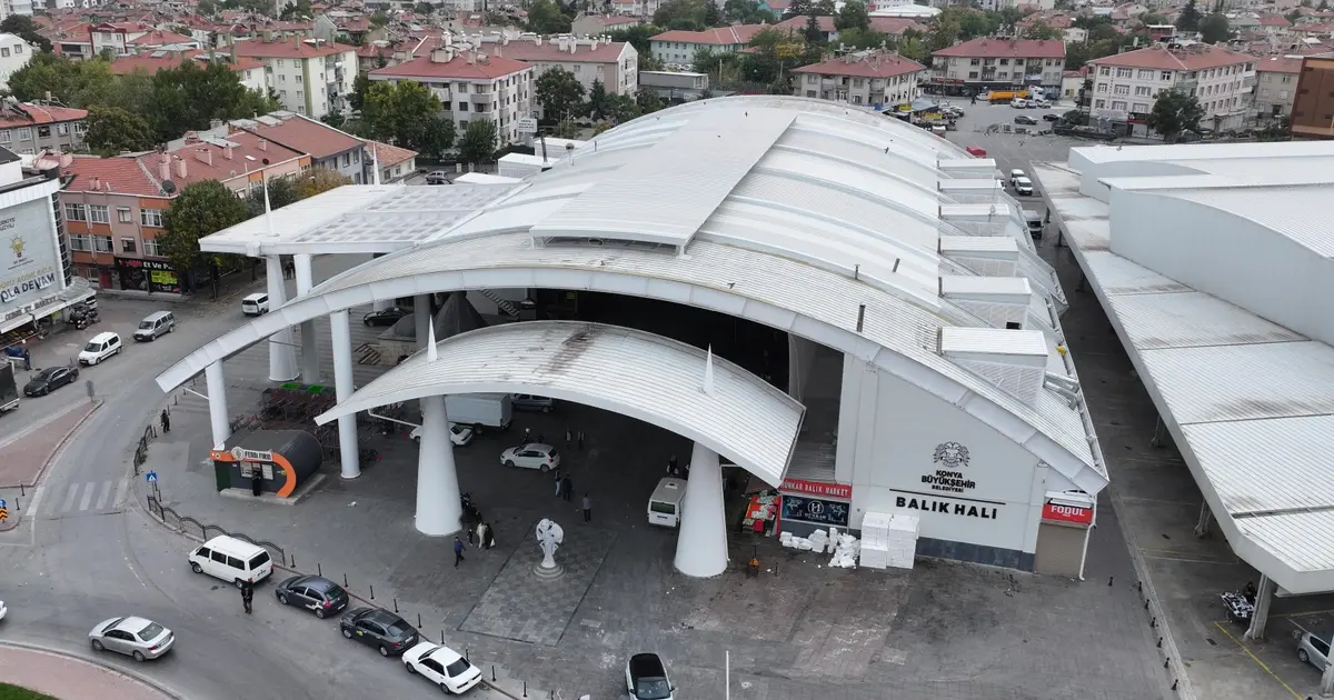 Konya Balık Hali yenilendi, esnaf ve vatandaş için daha konforlu hale geldi