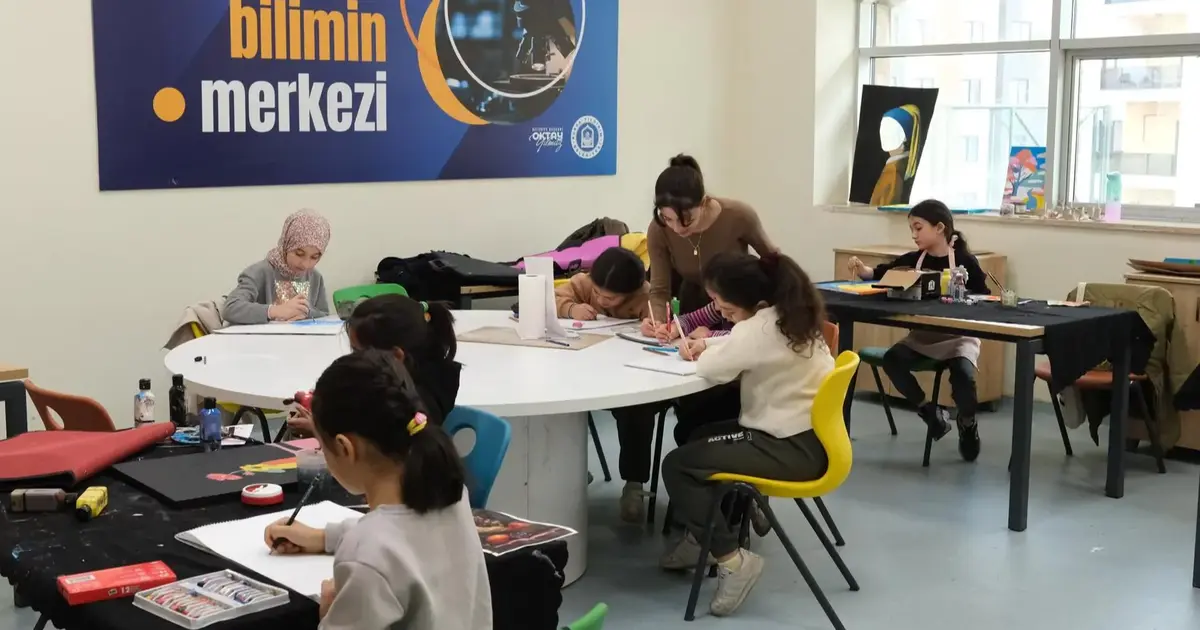 Bursa'da Yıldırım Gençlik Merkezi'nde yeni dönem