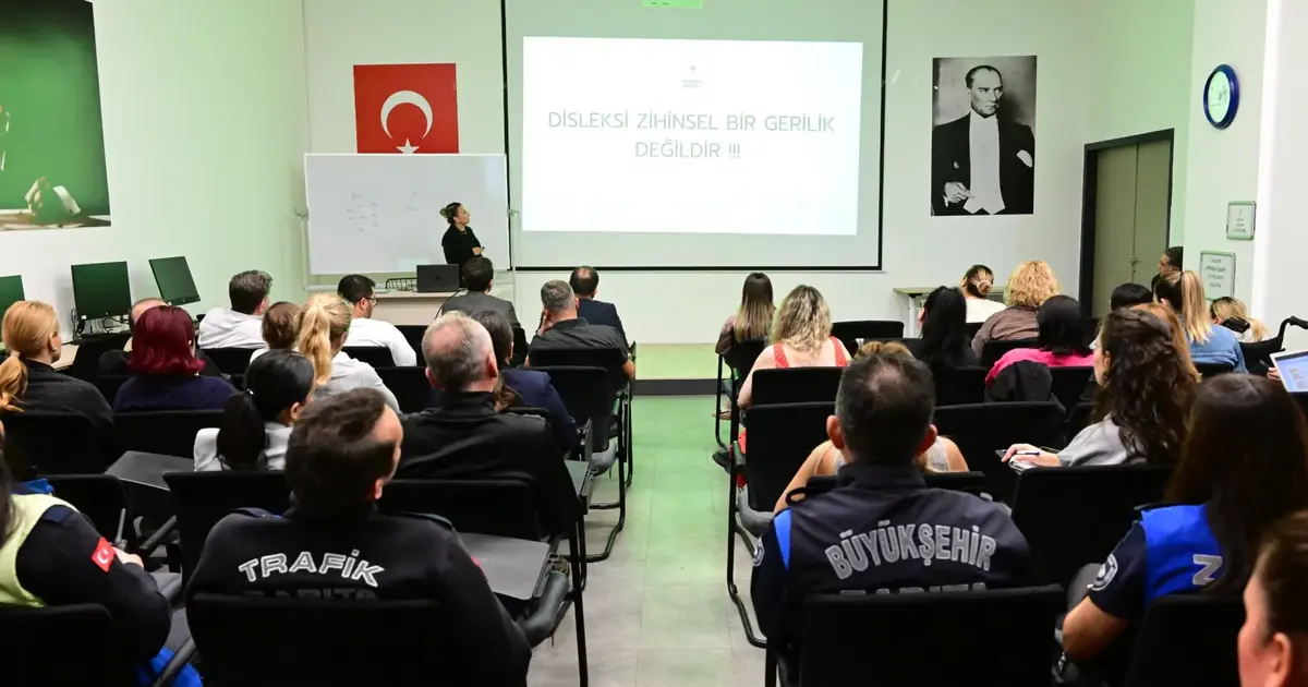 Manisa Büyükşehir'den personeline disleksi farkındalığı