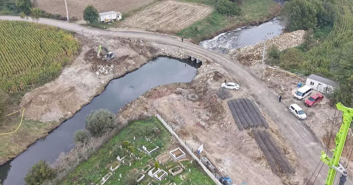 Sakarya'da Beşdeğirmen Köprüsü'ne sağlam temeller