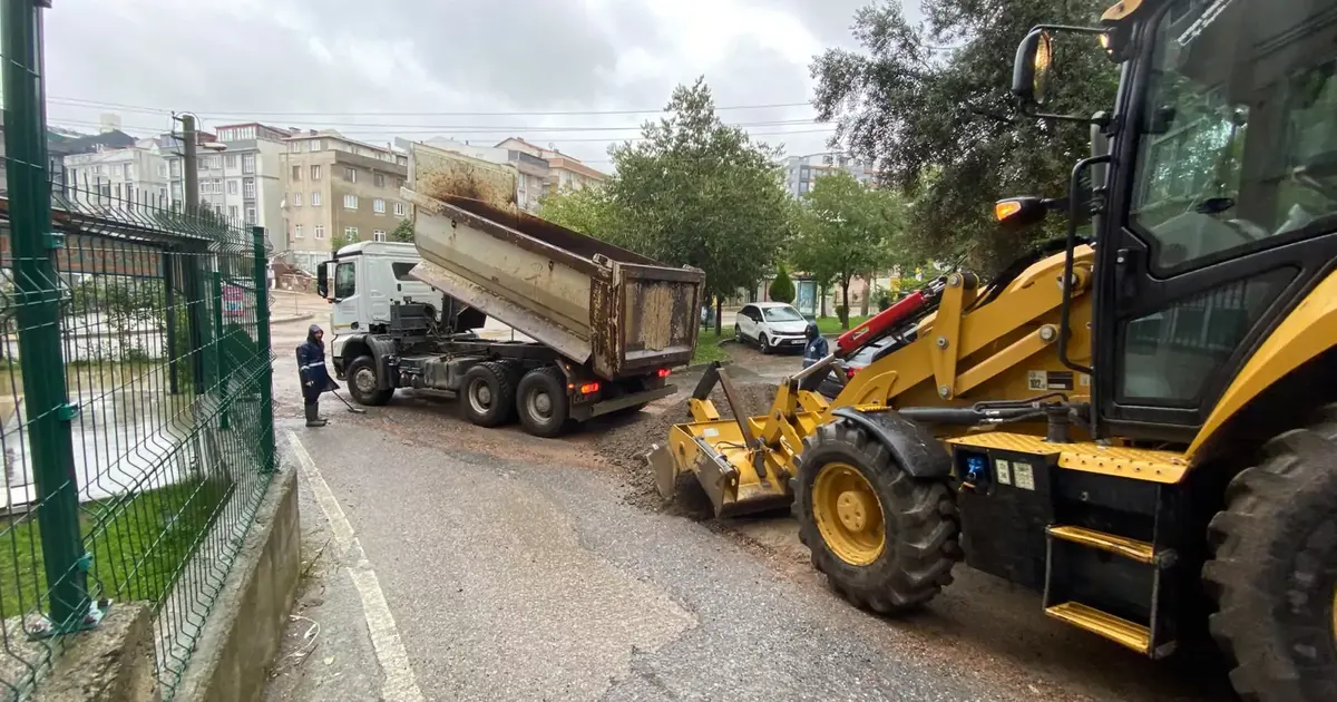 Gebze Belediyesi’nden sağanak yağışa karşı kapsamlı mücadele