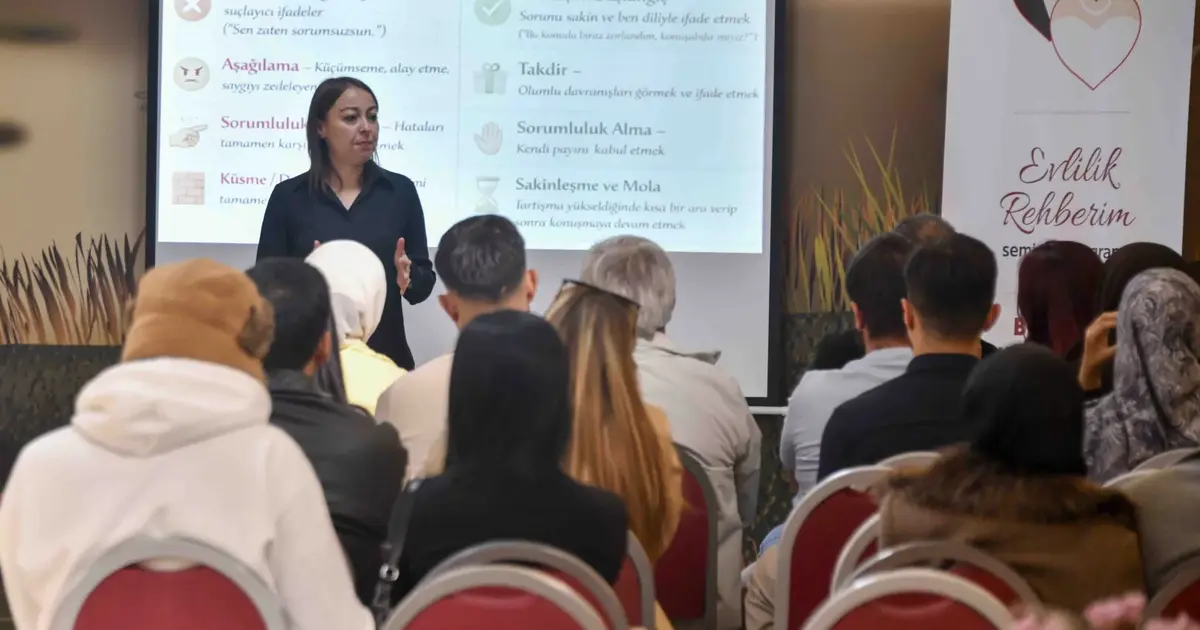 Ankara’da “Evlilik Rehberim” seminerleri devam ediyor