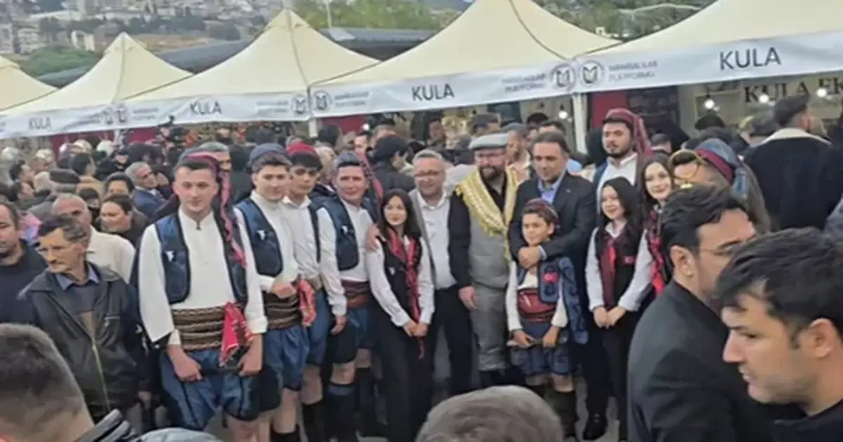 İzmir'de Manisa rüzgârı... Manisa'nın kültürel zenginliği İzmir'e taşındı
