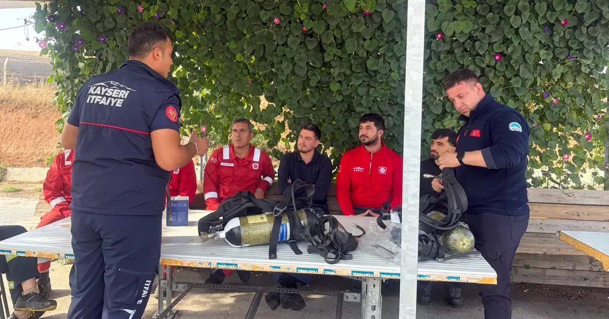 Kayseri İtfaiyesi'nden acil müdahale eğitimi