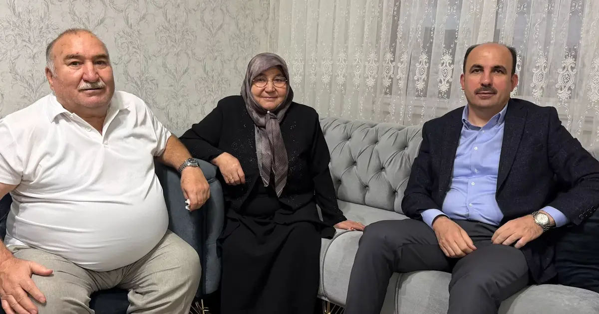 Konya'da 'Vefa Umresi' sonrası Başkan Altay'dan ev ziyareti