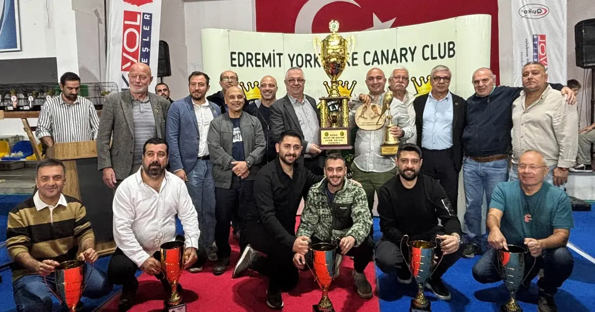 Dünyanın en büyük Yorkshire Kanarya Yarışması Edremit’te yapıldı