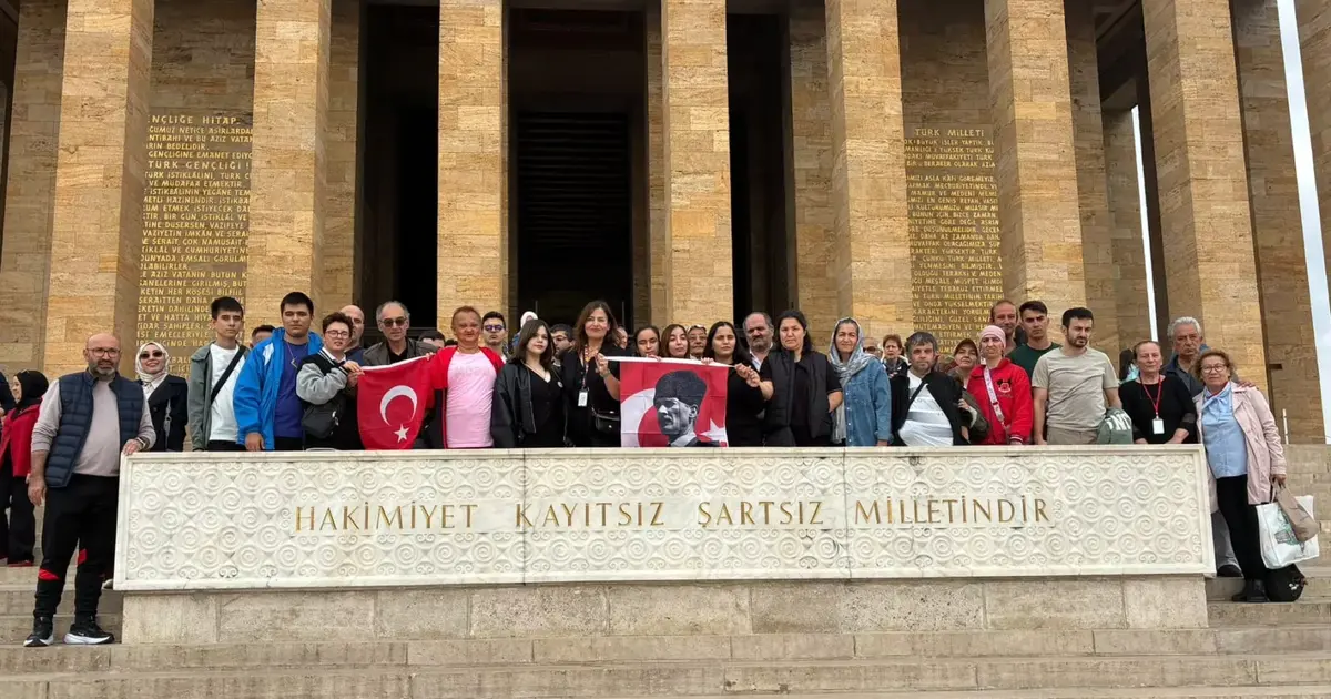 Mudanya ve Nilüfer’den Anıtkabir’e anlamlı ziyaret... Sevgi engel tanımadı