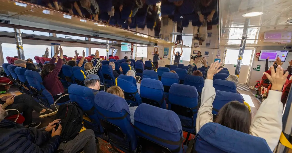 İzmir’de vapur yolcuları güne zinde başlıyor