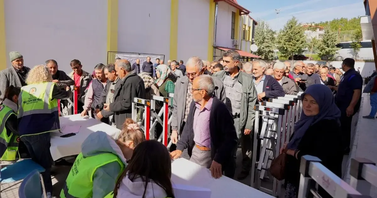 Denizli'de 2 bin üreticiye 170 ton yem bitkisi tohumu desteği