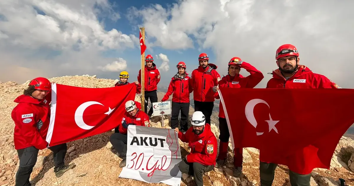 AKUT’un 30’uncu yılına '30 Yıl 30 Zirve' projesi