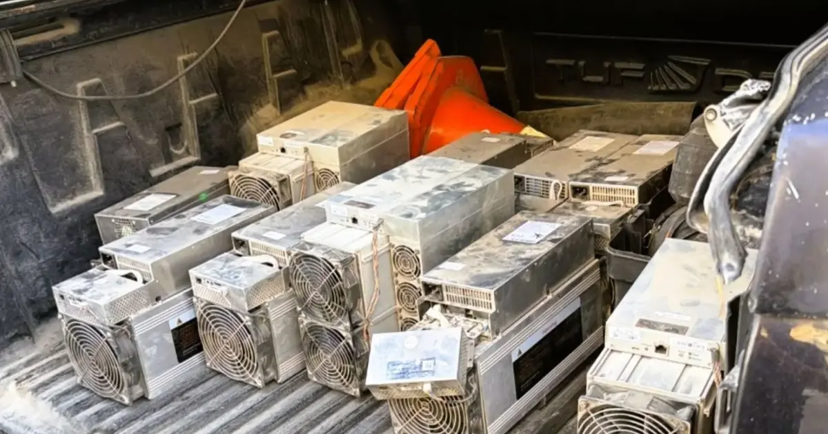 Mardin'de kaçak elektrikle kripto para ürettiler! 200 hanenin tüketimine eşdeğer elektrik kullandılar!