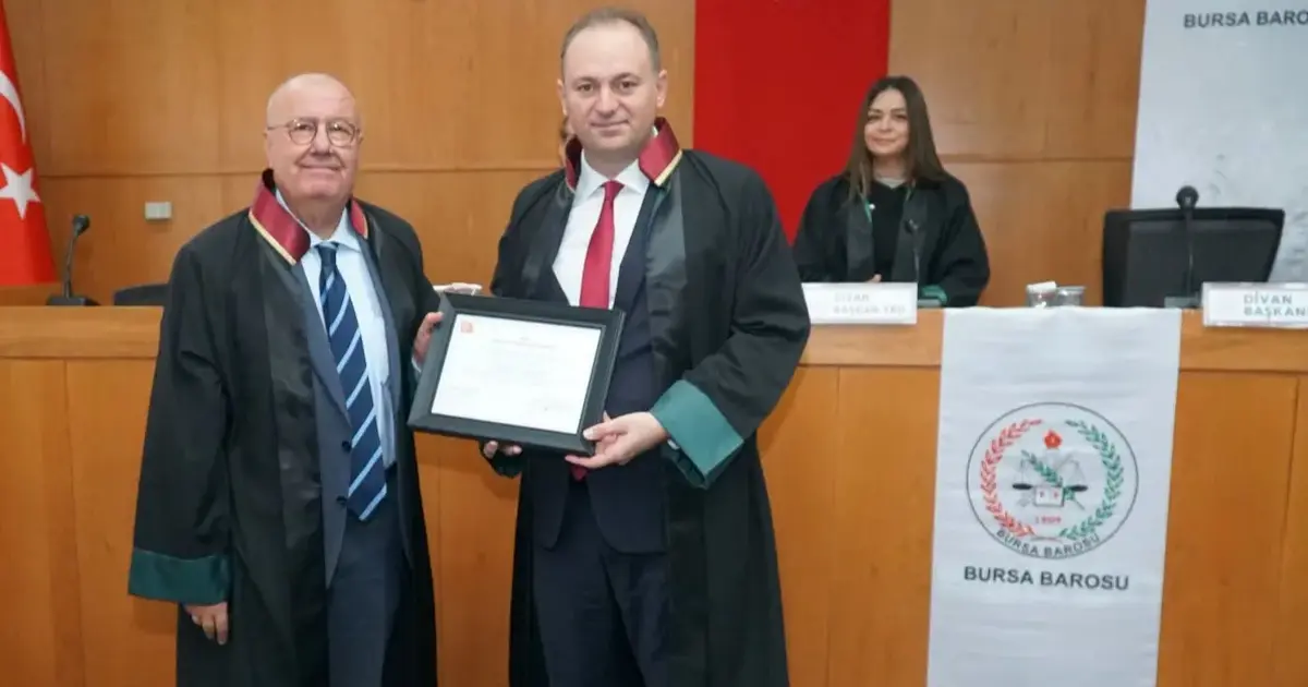Bursa Barosu’nda Yener Poroy dönemi resmen başladı