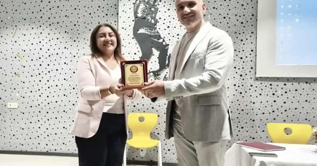 Karabağlar Seniha Mayda Ortaokulu’nda 4 yıllık emeğe vefa