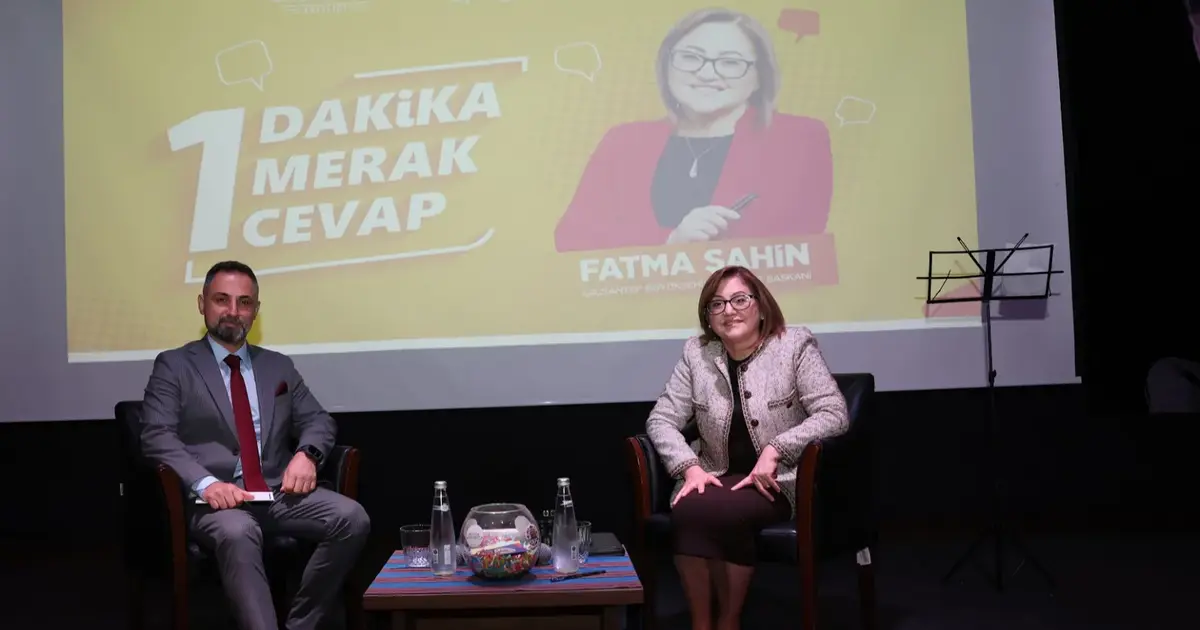 Gaziantep'te bir dakikalık süreyi aşan sürede gençlere gezi sözü