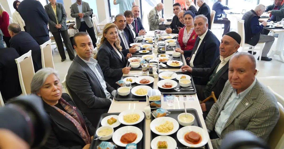 İBB, 22’nci Kent Lokantası'nı Çırpıcı'da açtı