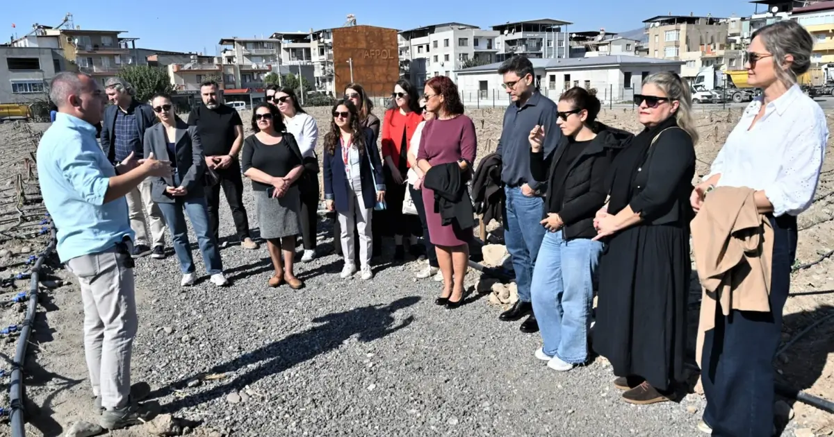 Bornova'dan küresel zirveye güçlü köprü