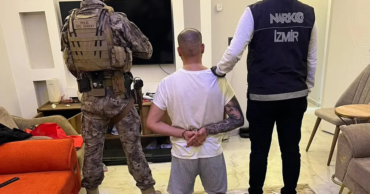 Almanya'da uluslararası düzeyde aranıyordu... İzmir’de yakalandı