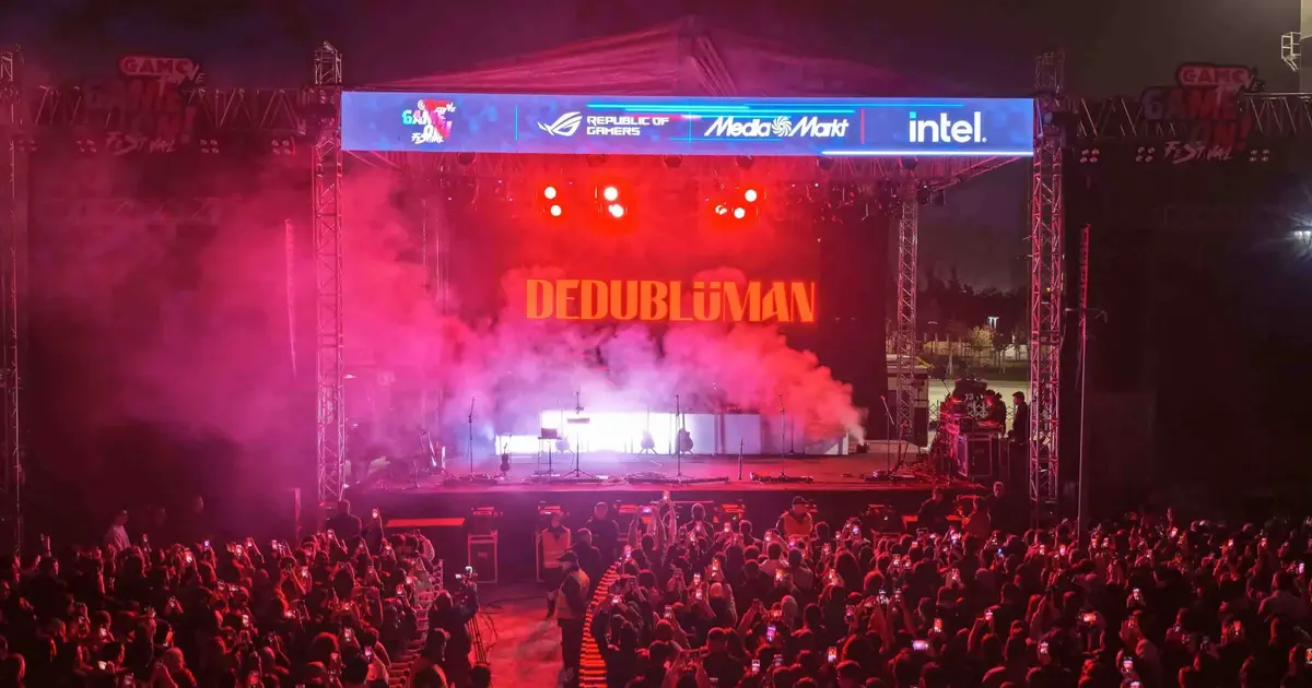 Dedublüman rüzgarı Ankara'da esti