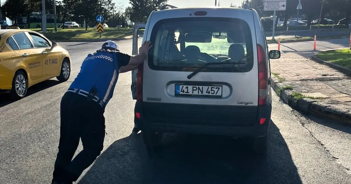 Kocaeli Zabıtası'ndan yürek ısıtan davranış