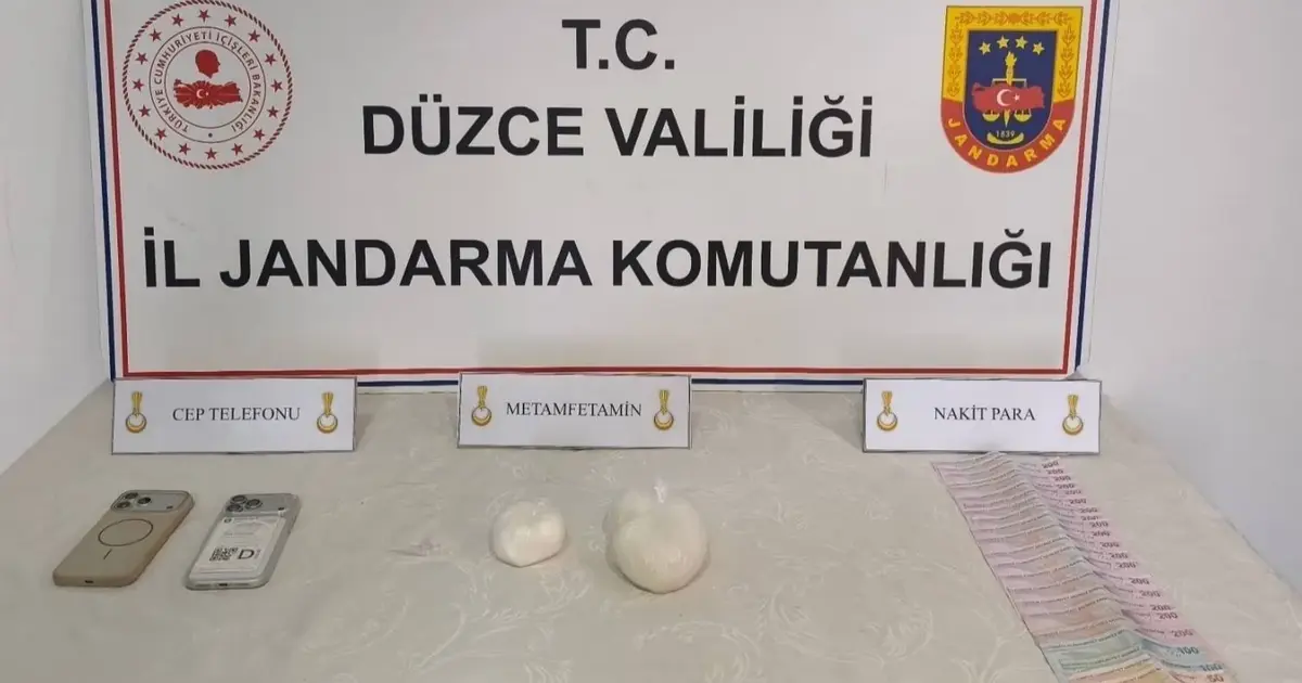Düzce’de 405 gram metamfetamin ele geçirildi