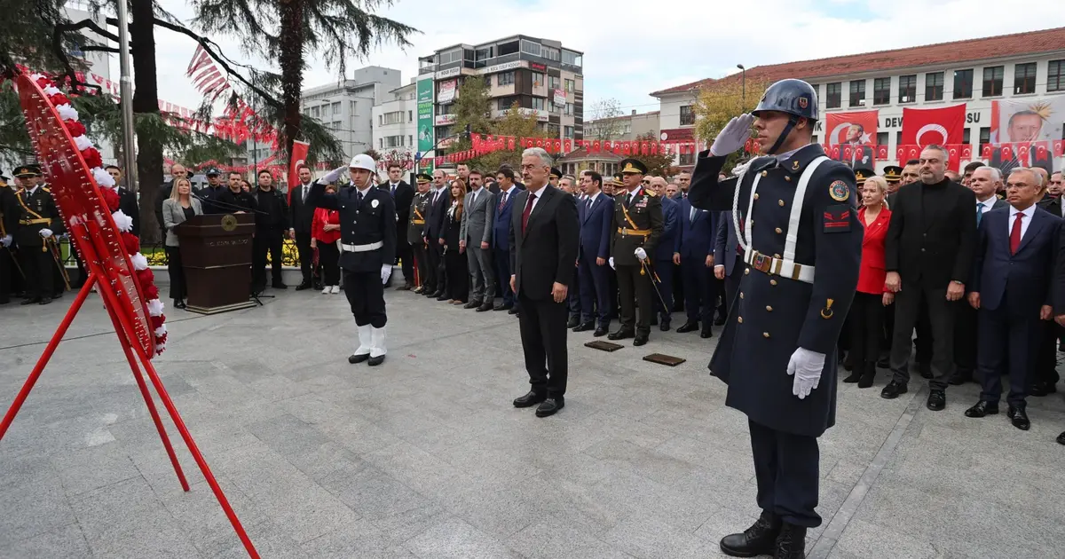 Bursa’da 29 Ekim törenleri başladı