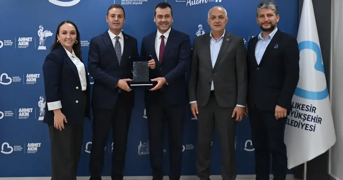 Balıkesir’de Bandırma Binicilik Merkezi’ne en iyi uygulama ödülü