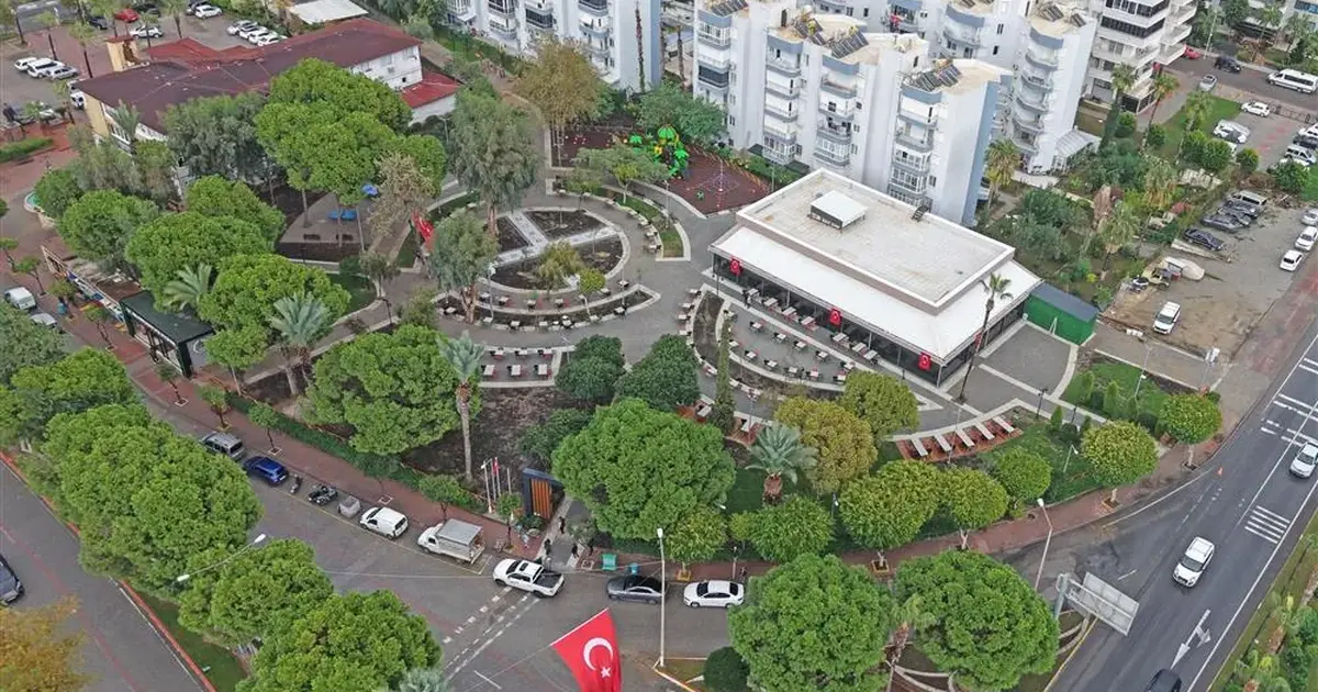 Yıllardır bakımsızdı, buluşma noktası oldu