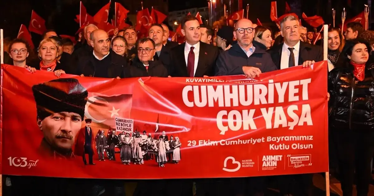 Balıkesir'de Cumhuriyet coşkusu yaşandı